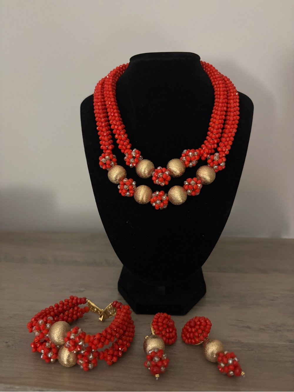 NWOT Handmade Red Beaded Gold Tone Jewelry Set-Necklace, Bracelet & Earrings